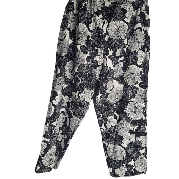 Relativity Womens Capri Pants White Floral Mid Rise Stretch Cotton 14 - Picture 2 of 3